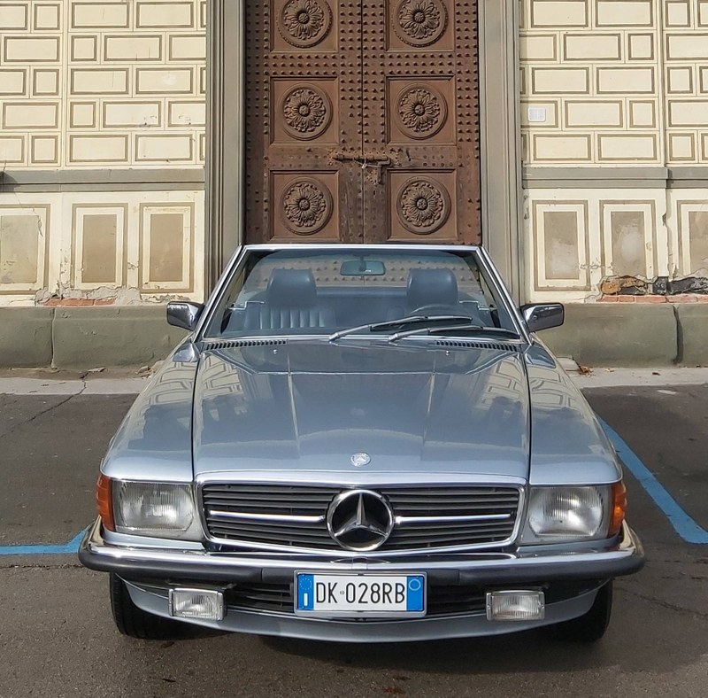 1985 Mercedes SL Class - 2 1985 Mercedes SL Class - 2