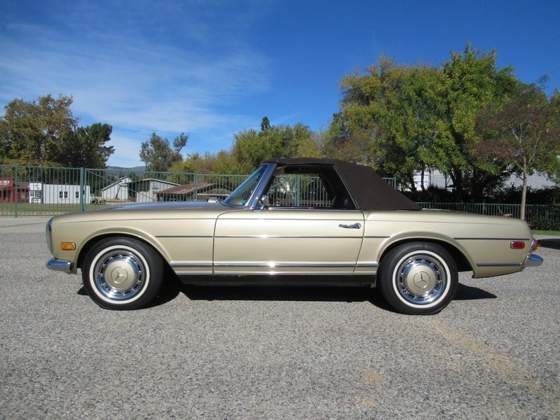 1970 Mercedes SL Class - 2 1970 Mercedes SL Class - 2