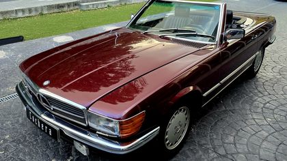 Mercedes SL Class R107