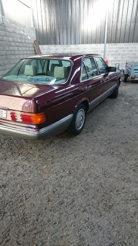 1987 MERCEDES 300 SE In vendita