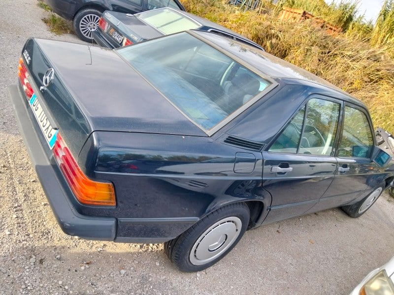 1988 Mercedes 190 E W201 2.0