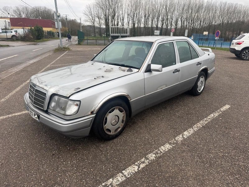 1994 Mercedes E Class 200 D W124