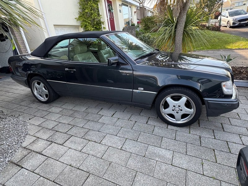 1994 Mercedes E Class - 2 1994 Mercedes E Class - 2