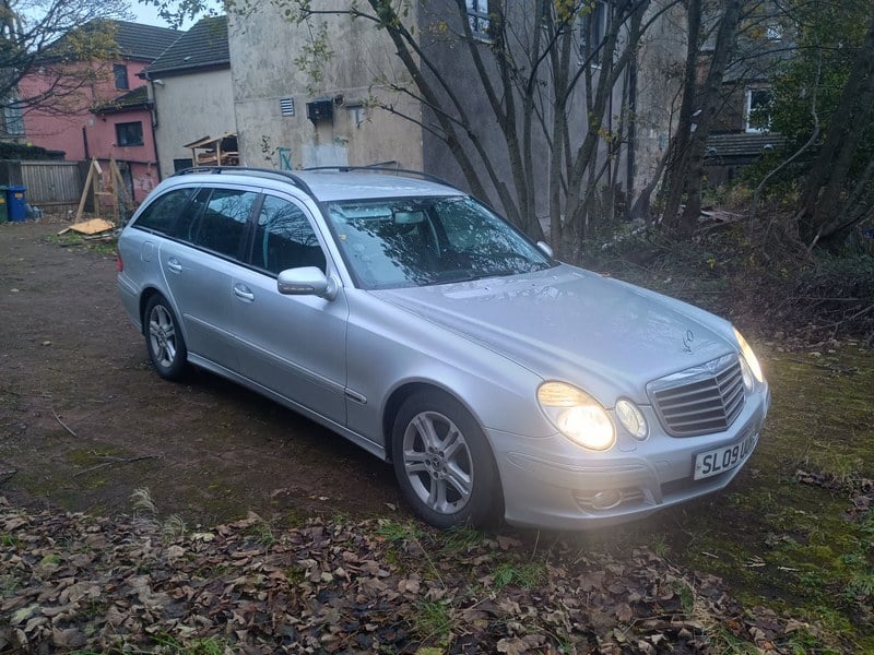 2009 Mercedes E Class W211 E220