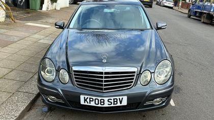 Mercedes E Class W211