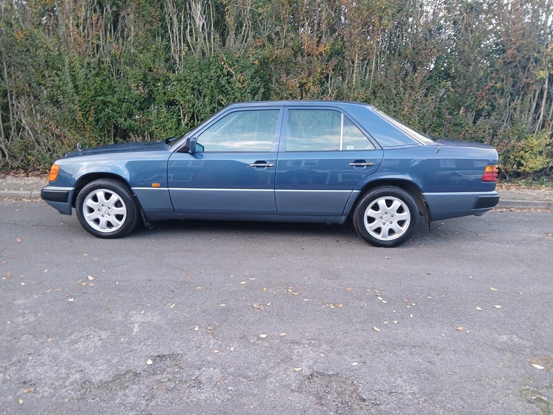1993 Mercedes 280 W123 280 E