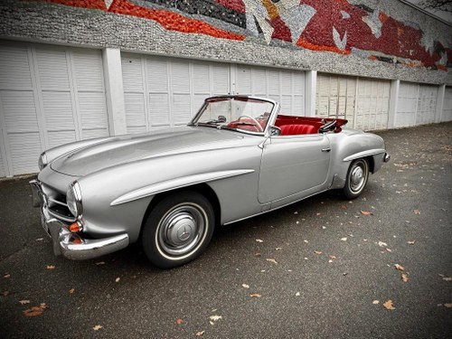 1961 MERCEDES 190 SL À venda