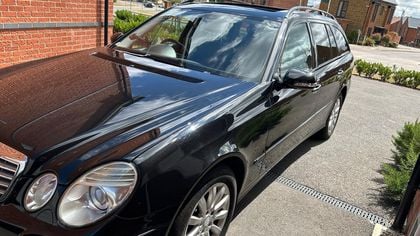 Mercedes E Class W211