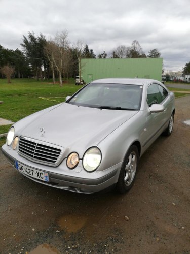 1999 MERCEDES Clk 320 In vendita