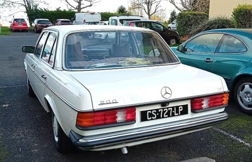 1979 MERCEDES 200 Kaufen Bei