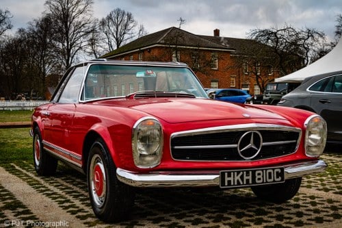 1965 Mercedes SL Class W113 230 SL Pagoda