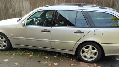 Mercedes C Class C200