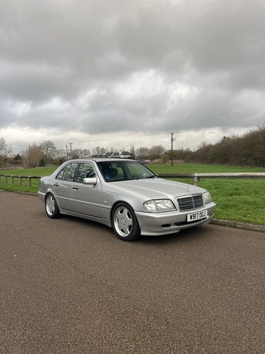 2000 Mercedes C Class C180