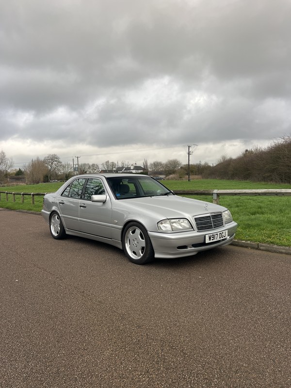 C2000 Car 2000 Mercedes C Class Silver Automatic, 4 speed Right Hand Drive in ...