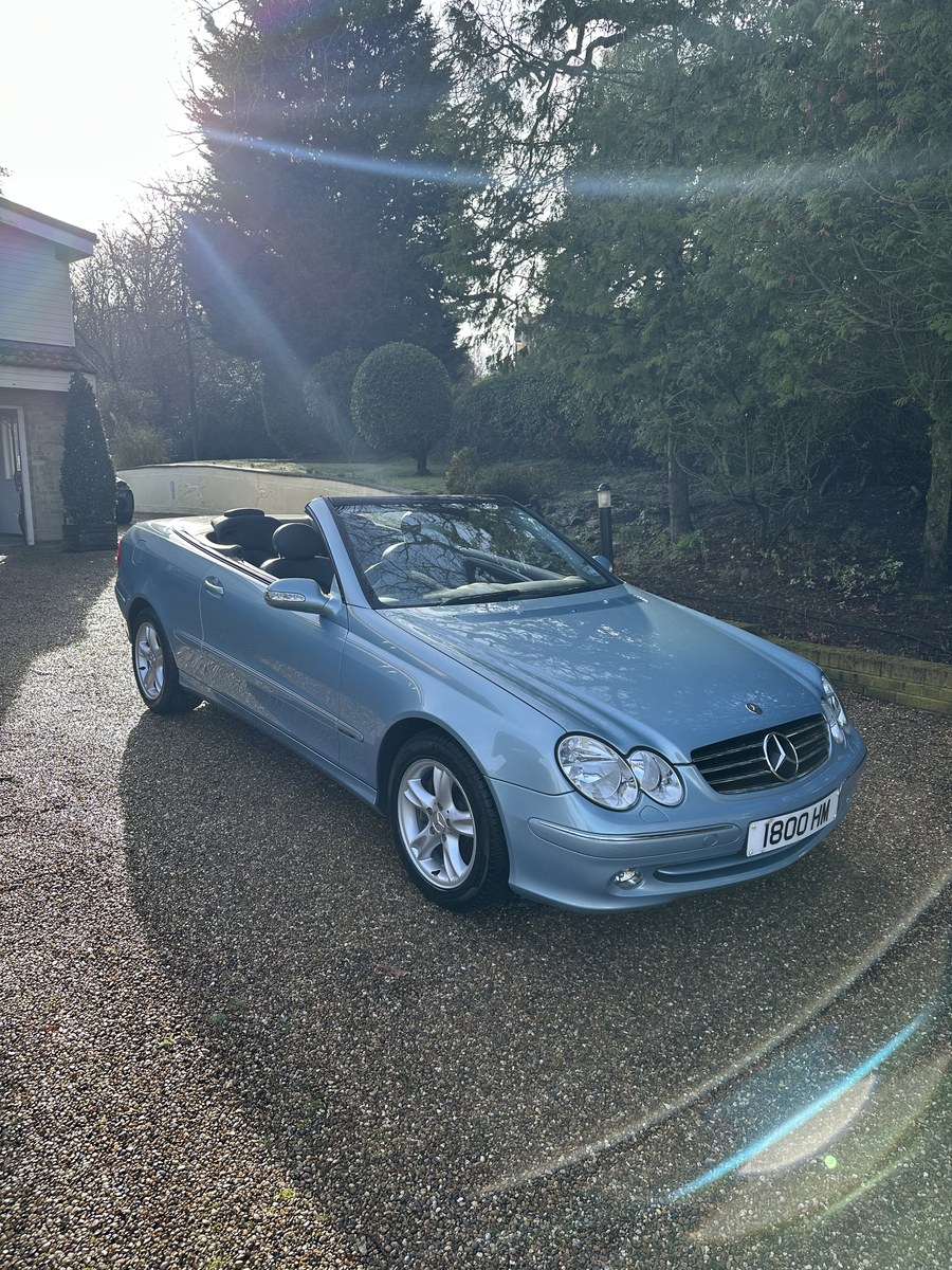 Clk Aziz 2003 Mercedes CLK Class Blue Automatic, 5 speed Right Hand Drive in ...