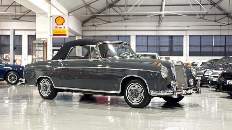 1957 Mercedes 220 - 1 1957 Mercedes 220 - 1