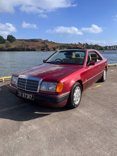 1991 Mercedes 300 W124 300 CE
