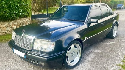 Mercedes E Class W124