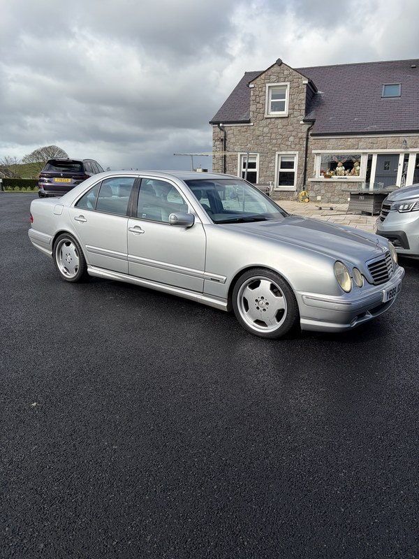 Benz 2001 2001 Mercedes C Class Silver Automatic, 5 speed Right Hand Drive in ...