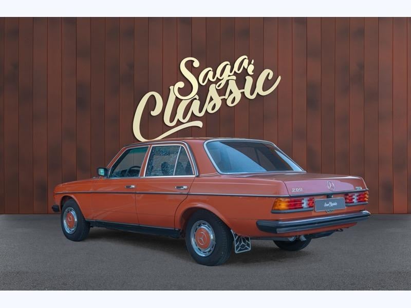 1978 Mercedes 200 - 2 1978 Mercedes 200 - 2