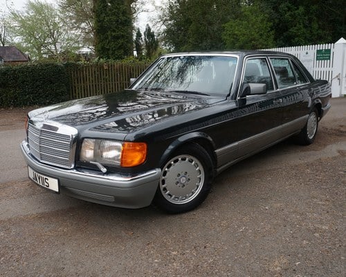 1986 Mercedes SEL Series W126 560 SEL