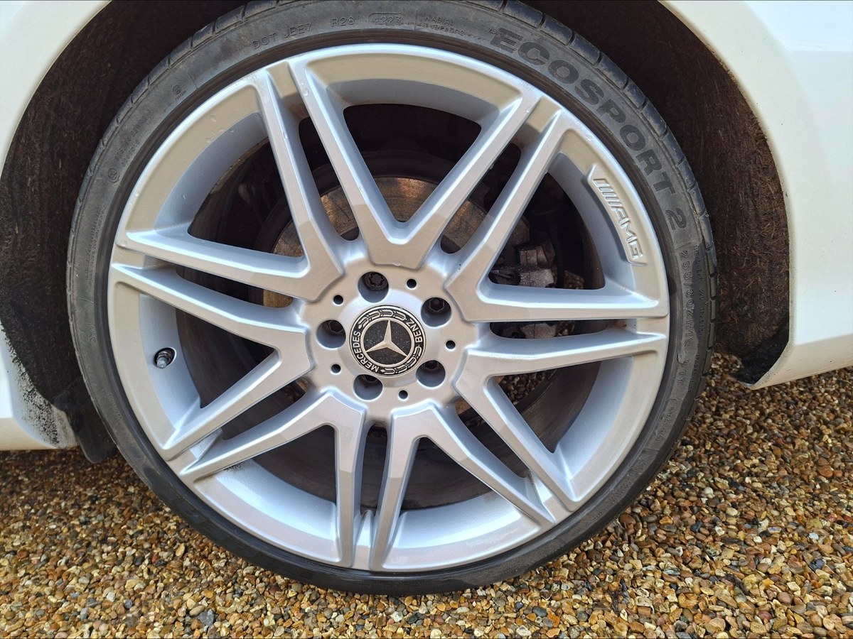 2016 Mercedes E Class Branco Automático, 7+ velocidades Volante à ...