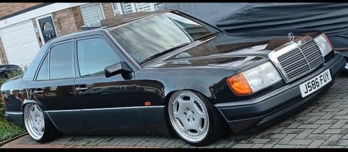 1992 Mercedes E Class W124 260 E
