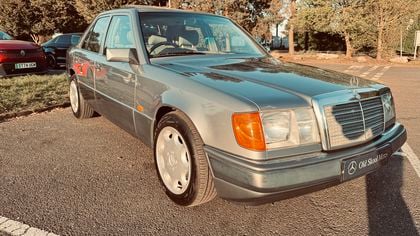 Mercedes E Class 230 E