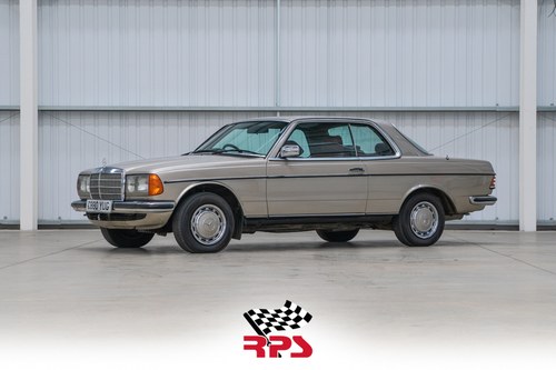 1985 Mercedes 230 C123 (1975 - 1986) 230 CE Coupe VENDIDO