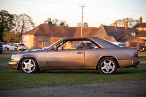 1990 Mercedes 300CE-24