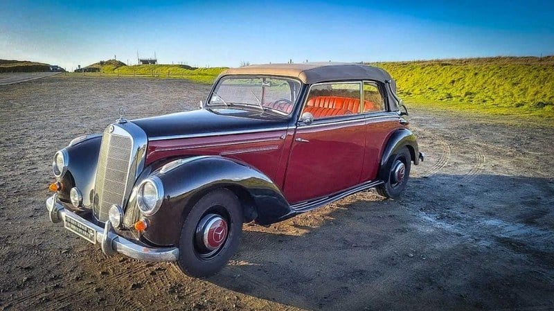 1952 Mercedes 220 - 1 1952 Mercedes 220 - 1
