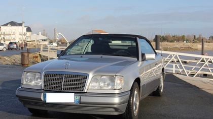 Mercedes E Class 200 CE