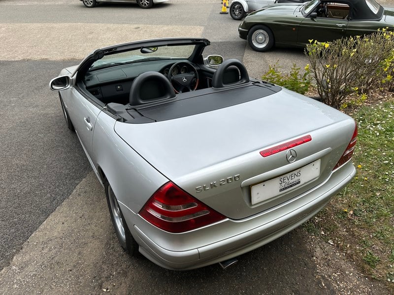2000 Mercedes SLK Class - 2 2000 Mercedes SLK Class - 2