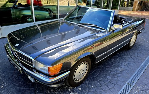 1987 Mercedes SL Class R107 (1971 - 1989) 300 SL Convertible SOLD