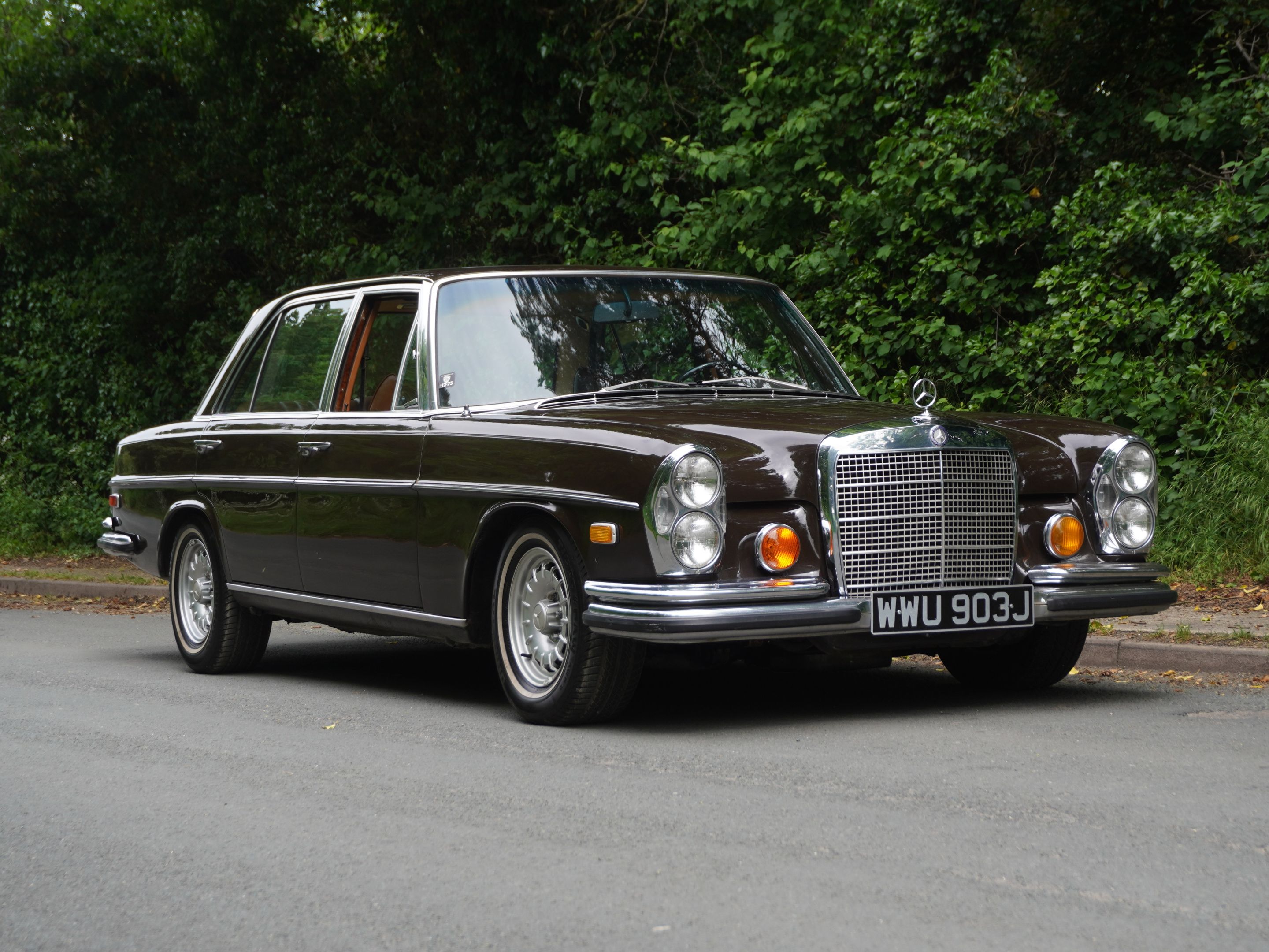 1971 Mercedes SEL Series 300 SEL 6.3