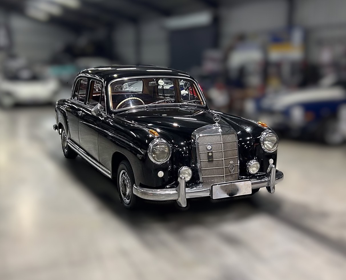 1958 Mercedes 220S, foto 2