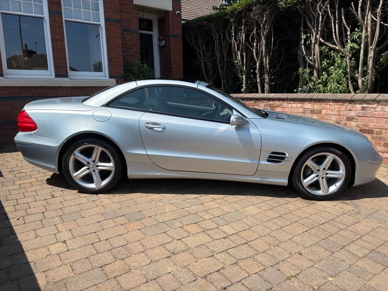 2005 Mercedes SL Class - 1 2005 Mercedes SL Class - 1