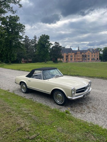 1965 MERCEDES 230 SL Te koop