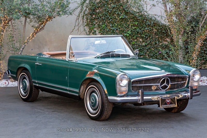 1966 Mercedes 230 - 1 1966 Mercedes 230 - 1