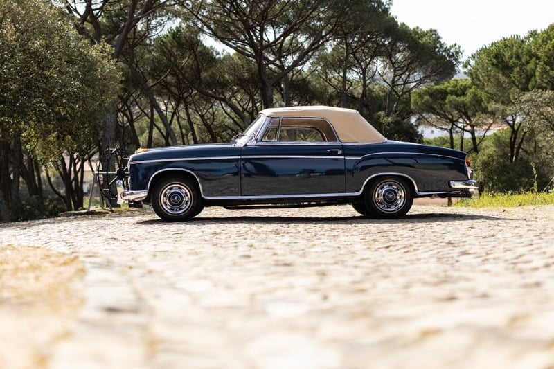1957 Mercedes 220 - 1 1957 Mercedes 220 - 1