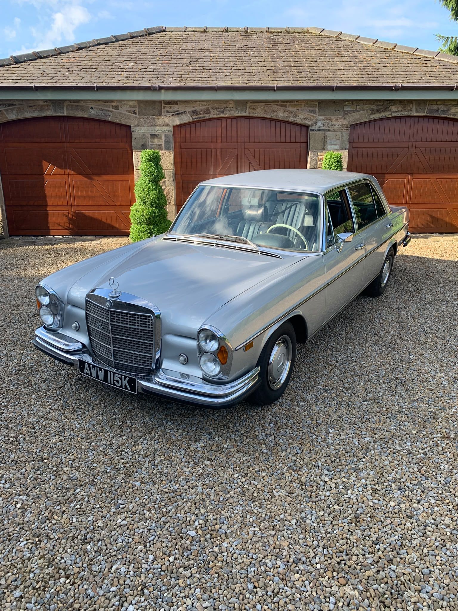 1972 Mercedes SEL Series 300 SEL