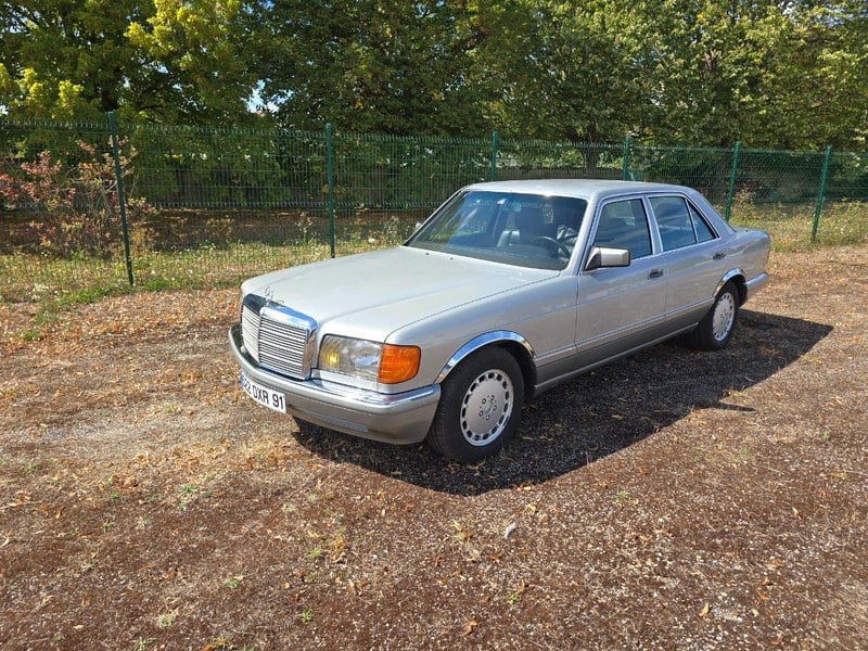1990 Mercedes SE Series - 1 1990 Mercedes SE Series - 1