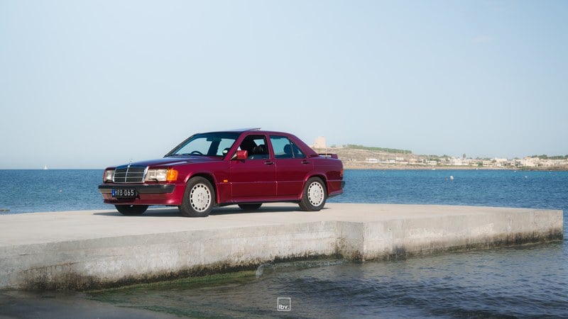 1988 Mercedes 190 E - 2 1988 Mercedes 190 E - 2