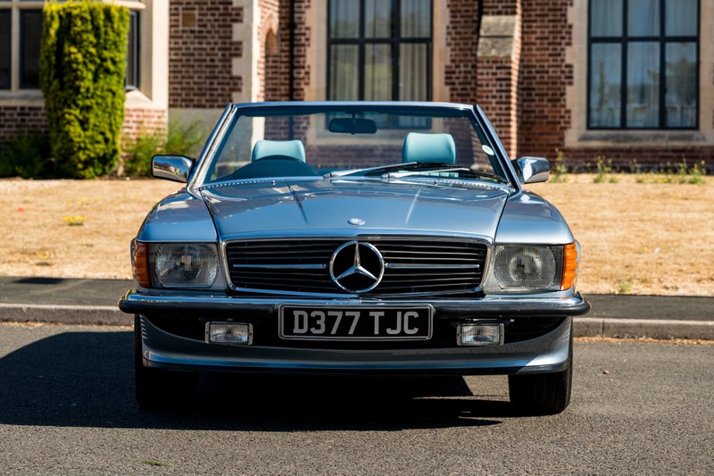 1986 Mercedes SL Class - 2 1986 Mercedes SL Class - 2
