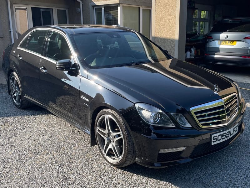 2009 Mercedes E Class - 1 2009 Mercedes E Class - 1