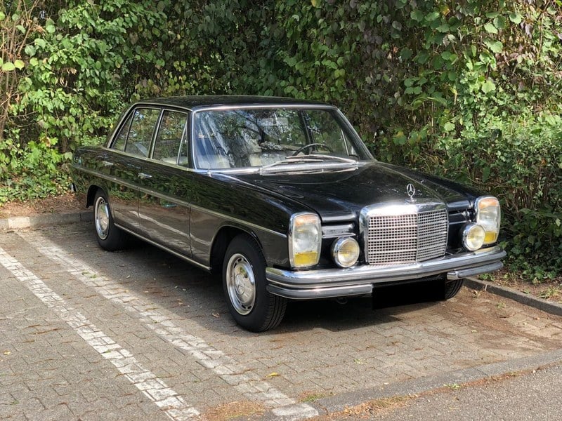 1968 Mercedes 250 - 1 1968 Mercedes 250 - 1
