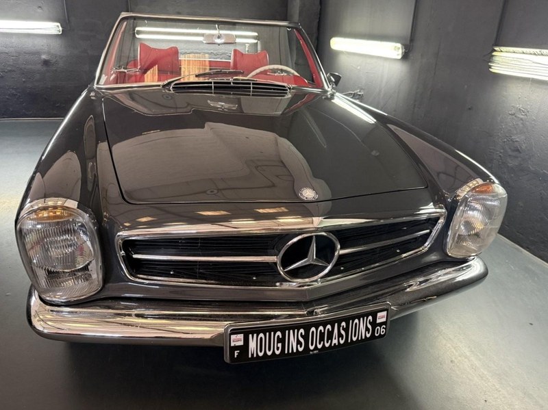 1965 Mercedes SL Class - 2 1965 Mercedes SL Class - 2