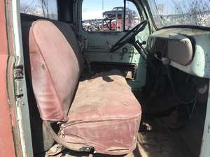 1951 Mercury ford shortbox pickup truck to restore For Sale (picture 10 of 12)