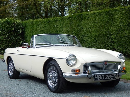 1966 Mgb Roadster Outstanding Restored Vehicle For Sale