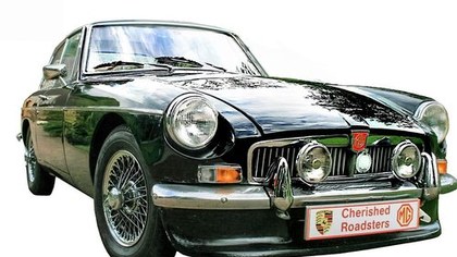 Hire Stunning Historic MGB GT- Gift Vouchers